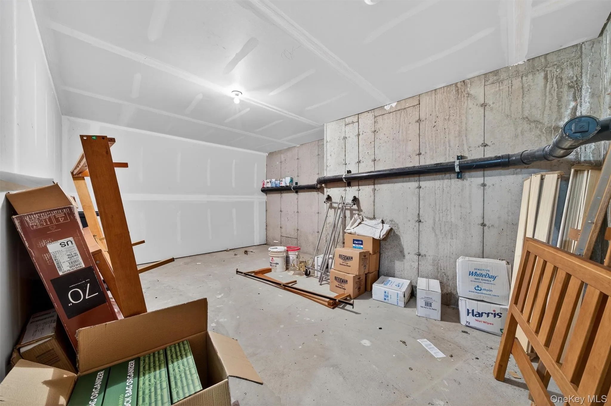 51 Deer Ct Drive, Middletown, NY, 2 Bedrooms Bedrooms, 5 Rooms Rooms,2 BathroomsBathrooms,Residential,For Rent,Deer Ct,0,973106 51 Deer Ct Drive, Middletown, NY, 2 Bedrooms Bedrooms, 5 Rooms Rooms,2 BathroomsBathrooms,Residential,For Rent,Deer Ct,0,973106