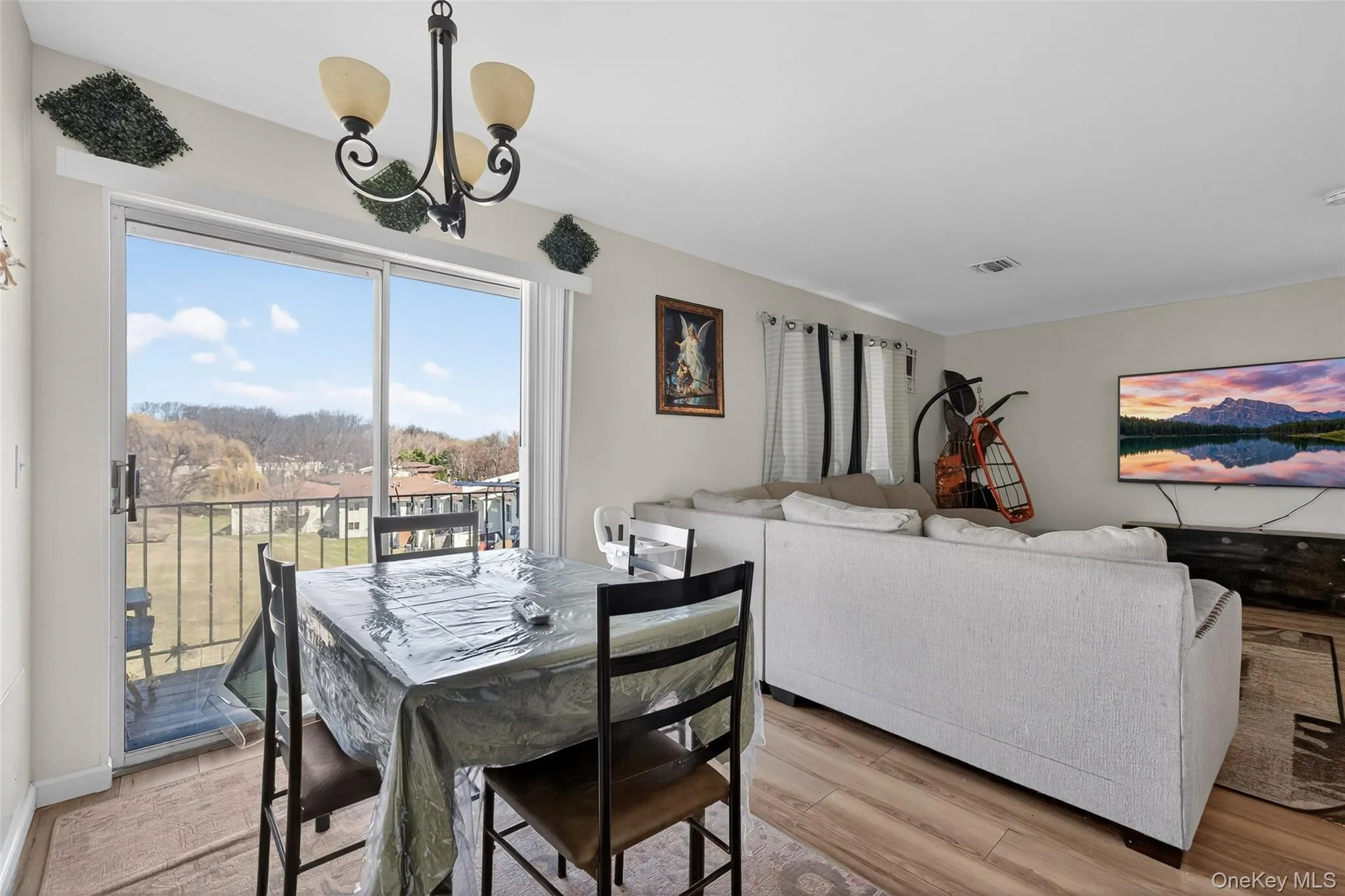 276 Temple Hill Road, New Windsor, NY, 2 Bedrooms Bedrooms, 5 Rooms Rooms,2 BathroomsBathrooms,Residential,For Rent,Temple Hill,0,973111 276 Temple Hill Road, New Windsor, NY, 2 Bedrooms Bedrooms, 5 Rooms Rooms,2 BathroomsBathrooms,Residential,For Rent,Temple Hill,0,973111