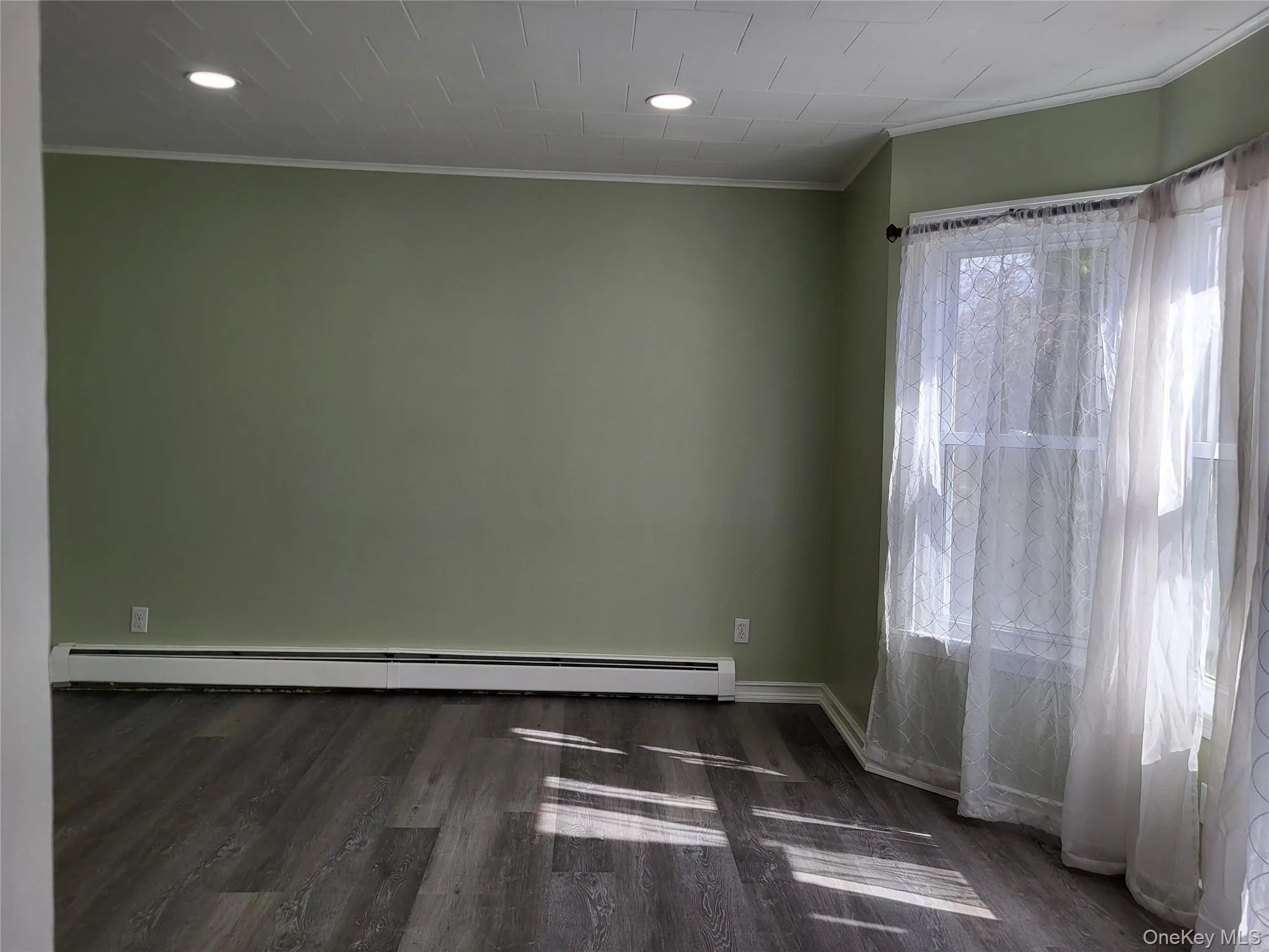 83 Main Street, Port Jervis, NY, 3 Bedrooms Bedrooms, 6 Rooms Rooms,1 BathroomBathrooms,Residential Lease,For Rent,Main,0,973114 83 Main Street, Port Jervis, NY, 3 Bedrooms Bedrooms, 6 Rooms Rooms,1 BathroomBathrooms,Residential Lease,For Rent,Main,0,973114