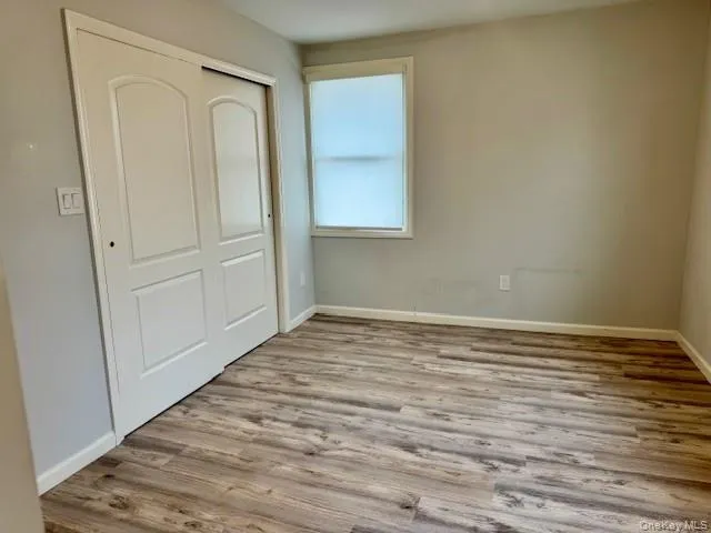 9 Greenwich Avenue, Oyster Bay, NY, 1 Bedroom Bedrooms, 2 Rooms Rooms,1 BathroomBathrooms,Residential Lease,For Rent,Greenwich,0,973117 9 Greenwich Avenue, Oyster Bay, NY, 1 Bedroom Bedrooms, 2 Rooms Rooms,1 BathroomBathrooms,Residential Lease,For Rent,Greenwich,0,973117