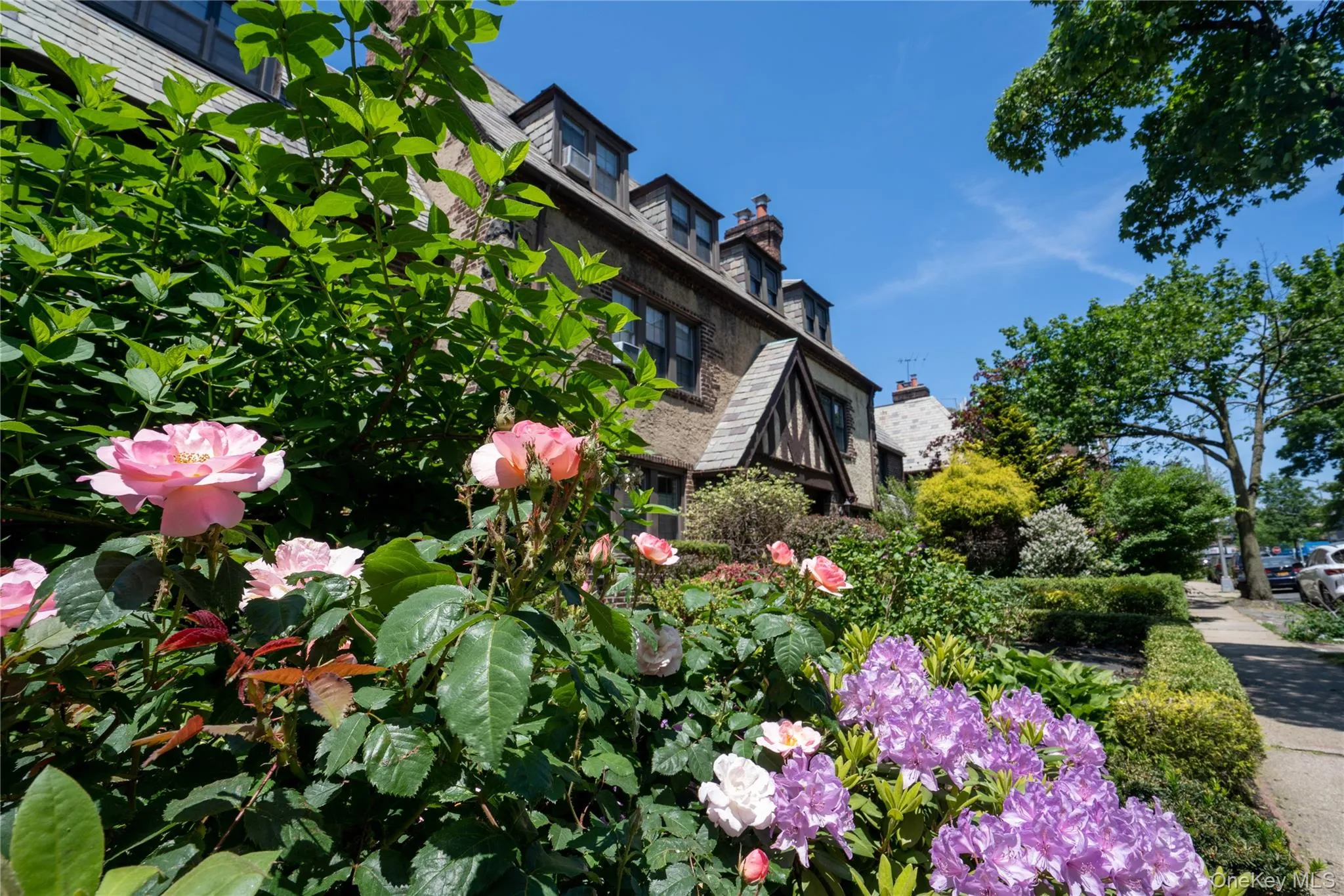 7320 Austin Street, New York, NY, 2 Bedrooms Bedrooms, 5 Rooms Rooms,1 BathroomBathrooms,Residential Lease,For Rent,Austin,0,973130 7320 Austin Street, New York, NY, 2 Bedrooms Bedrooms, 5 Rooms Rooms,1 BathroomBathrooms,Residential Lease,For Rent,Austin,0,973130