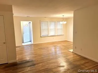 285 Artist Lake Drive, Brookhaven, NY, 1 Bedroom Bedrooms, 3 Rooms Rooms,1 BathroomBathrooms,Residential Lease,For Rent,Artist Lake,0,973131 285 Artist Lake Drive, Brookhaven, NY, 1 Bedroom Bedrooms, 3 Rooms Rooms,1 BathroomBathrooms,Residential Lease,For Rent,Artist Lake,0,973131