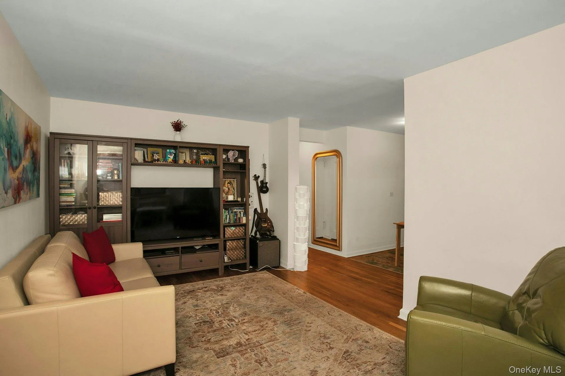34-49 81st Street, New York, NY, 1 Bedroom Bedrooms, 4 Rooms Rooms,1 BathroomBathrooms,Residential,For Rent,81st,0,973141 34-49 81st Street, New York, NY, 1 Bedroom Bedrooms, 4 Rooms Rooms,1 BathroomBathrooms,Residential,For Rent,81st,0,973141