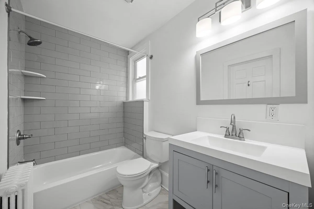 71 Longview Avenue, White Plains, NY, 2 Bedrooms Bedrooms, 4 Rooms Rooms,1 BathroomBathrooms,Residential Lease,For Rent,Longview,0,973153 71 Longview Avenue, White Plains, NY, 2 Bedrooms Bedrooms, 4 Rooms Rooms,1 BathroomBathrooms,Residential Lease,For Rent,Longview,0,973153