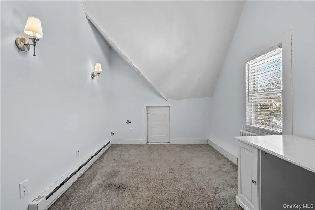 7 Oak Avenue, Eastchester, NY, 2 Bedrooms Bedrooms, 3 Rooms Rooms,1 BathroomBathrooms,Residential Lease,For Rent,Oak,0,973154 7 Oak Avenue, Eastchester, NY, 2 Bedrooms Bedrooms, 3 Rooms Rooms,1 BathroomBathrooms,Residential Lease,For Rent,Oak,0,973154