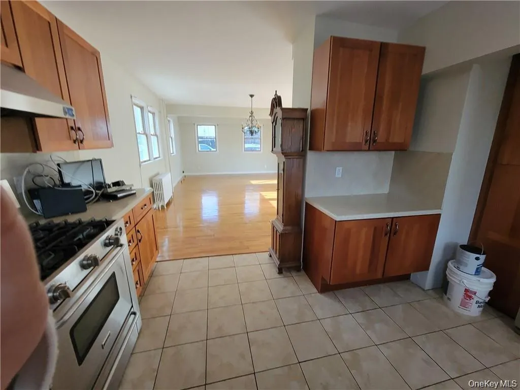 130 Locust Avenue, New Rochelle, NY, 3 Bedrooms Bedrooms, 7 Rooms Rooms,2 BathroomsBathrooms,Residential Lease,For Rent,Locust,0,973195 130 Locust Avenue, New Rochelle, NY, 3 Bedrooms Bedrooms, 7 Rooms Rooms,2 BathroomsBathrooms,Residential Lease,For Rent,Locust,0,973195