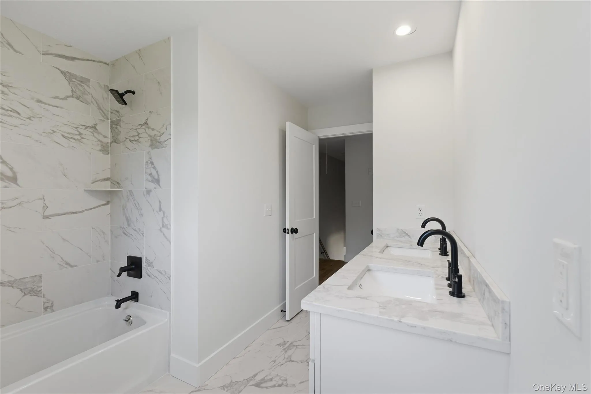 Full Hall Bathroom Full Hall Bathroom