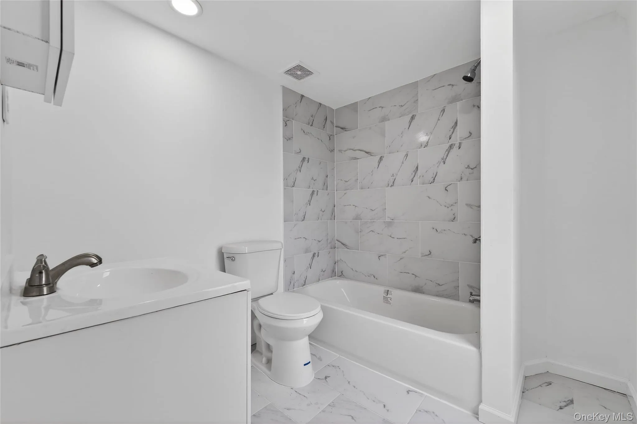 21 Maple Avenue, Brookhaven, NY, 3 Bedrooms Bedrooms, 7 Rooms Rooms,2 BathroomsBathrooms,Residential,For Rent,Maple,0,973219 21 Maple Avenue, Brookhaven, NY, 3 Bedrooms Bedrooms, 7 Rooms Rooms,2 BathroomsBathrooms,Residential,For Rent,Maple,0,973219
