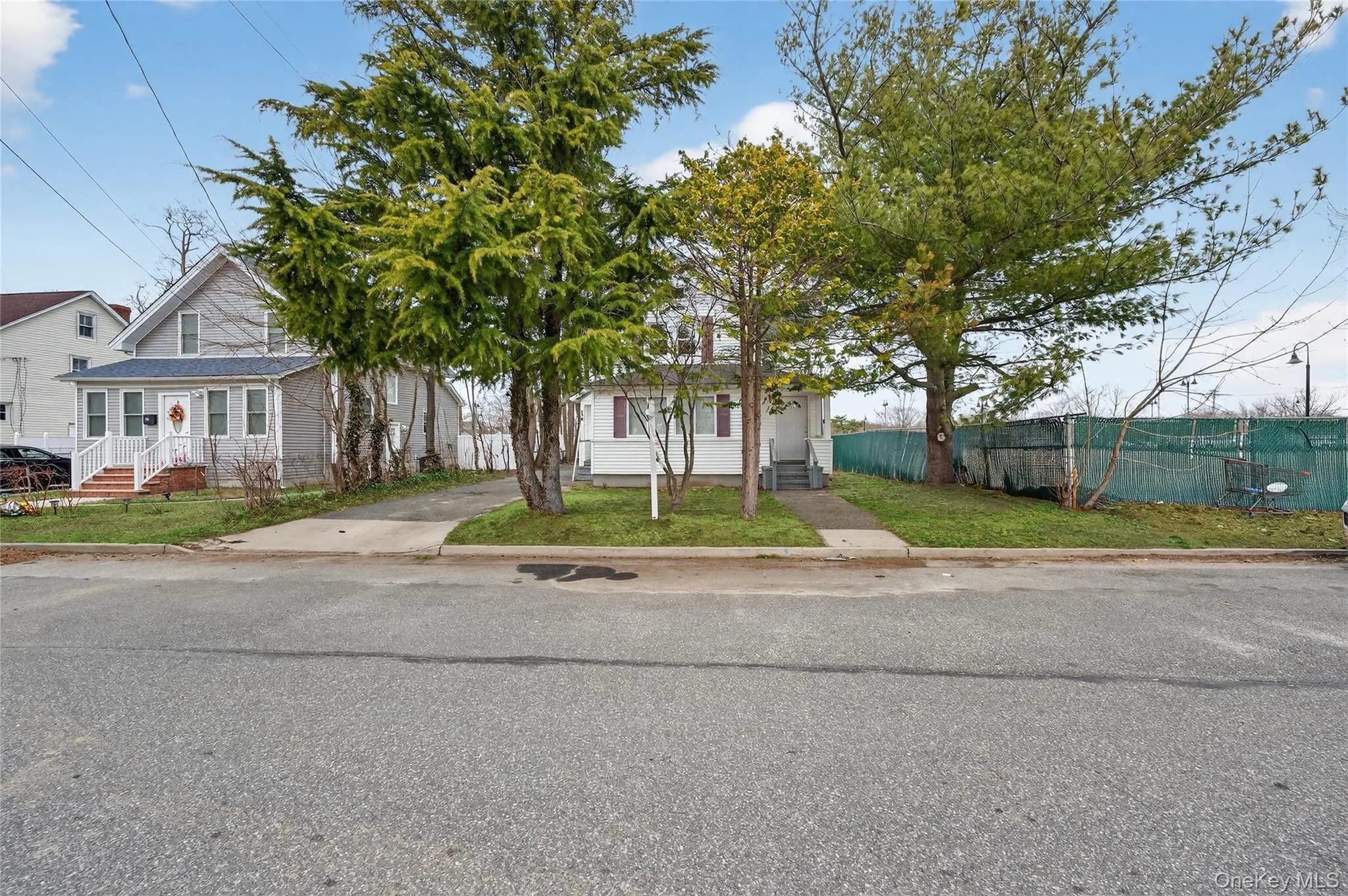 21 Maple Avenue, Brookhaven, NY, 3 Bedrooms Bedrooms, 7 Rooms Rooms,2 BathroomsBathrooms,Residential,For Rent,Maple,0,973219 21 Maple Avenue, Brookhaven, NY, 3 Bedrooms Bedrooms, 7 Rooms Rooms,2 BathroomsBathrooms,Residential,For Rent,Maple,0,973219