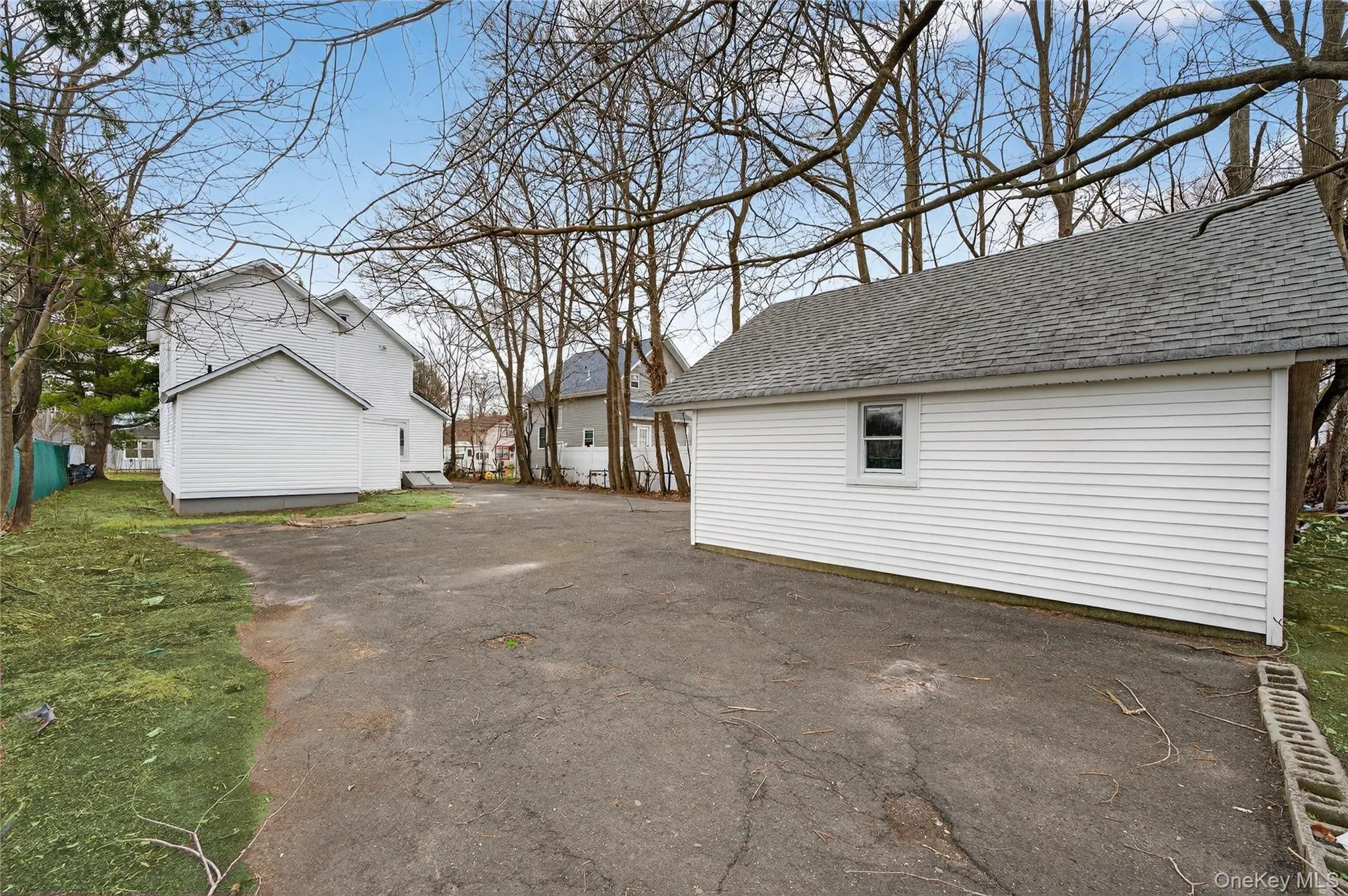 21 Maple Avenue, Brookhaven, NY, 3 Bedrooms Bedrooms, 7 Rooms Rooms,2 BathroomsBathrooms,Residential,For Rent,Maple,0,973219 21 Maple Avenue, Brookhaven, NY, 3 Bedrooms Bedrooms, 7 Rooms Rooms,2 BathroomsBathrooms,Residential,For Rent,Maple,0,973219