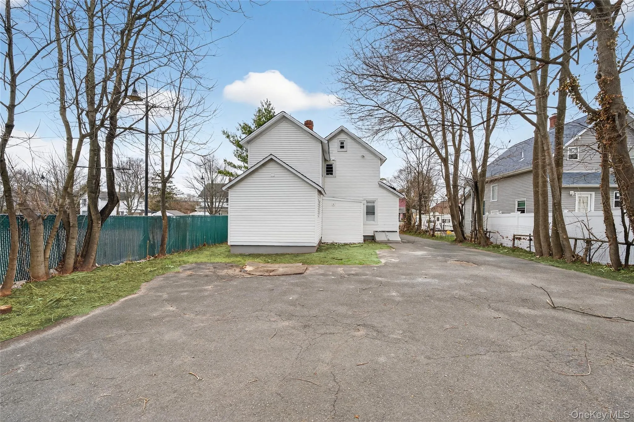 21 Maple Avenue, Brookhaven, NY, 3 Bedrooms Bedrooms, 7 Rooms Rooms,2 BathroomsBathrooms,Residential,For Rent,Maple,0,973219 21 Maple Avenue, Brookhaven, NY, 3 Bedrooms Bedrooms, 7 Rooms Rooms,2 BathroomsBathrooms,Residential,For Rent,Maple,0,973219