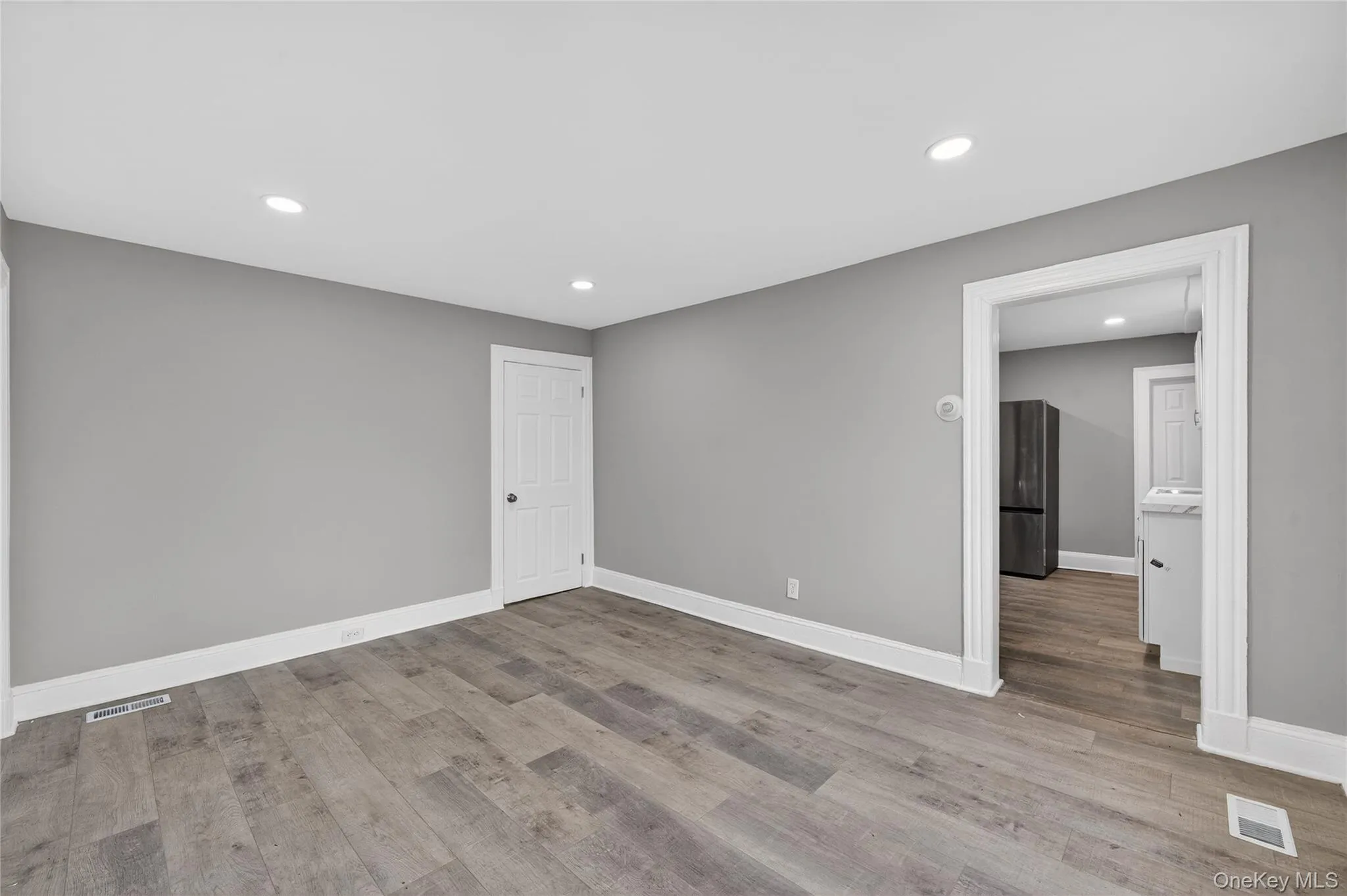 21 Maple Avenue, Brookhaven, NY, 3 Bedrooms Bedrooms, 7 Rooms Rooms,2 BathroomsBathrooms,Residential,For Rent,Maple,0,973219 21 Maple Avenue, Brookhaven, NY, 3 Bedrooms Bedrooms, 7 Rooms Rooms,2 BathroomsBathrooms,Residential,For Rent,Maple,0,973219