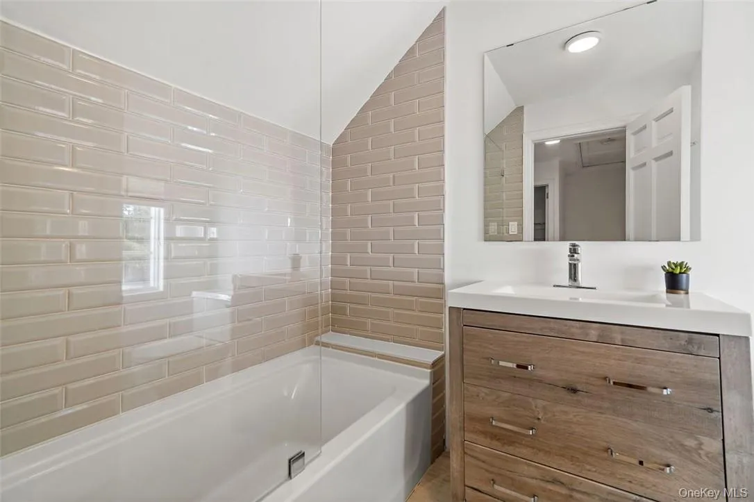 Hall bath Hall bath