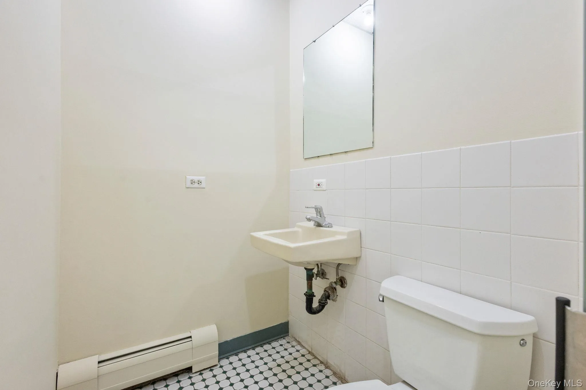 311 Midland Avenue, Orangetown, NY, ,Commercial Lease,For Rent,Midland,0,973227 311 Midland Avenue, Orangetown, NY, ,Commercial Lease,For Rent,Midland,0,973227