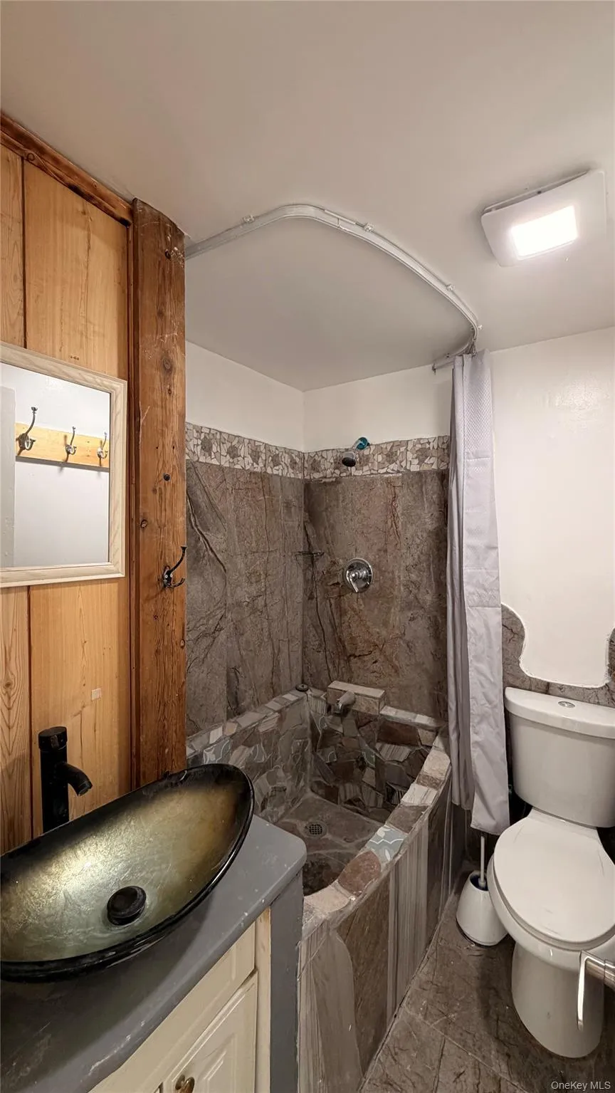 31 Wayne Avenue, Haverstraw, NY, 3 Bedrooms Bedrooms, 5 Rooms Rooms,2 BathroomsBathrooms,Residential Lease,For Rent,Wayne,0,973245 31 Wayne Avenue, Haverstraw, NY, 3 Bedrooms Bedrooms, 5 Rooms Rooms,2 BathroomsBathrooms,Residential Lease,For Rent,Wayne,0,973245