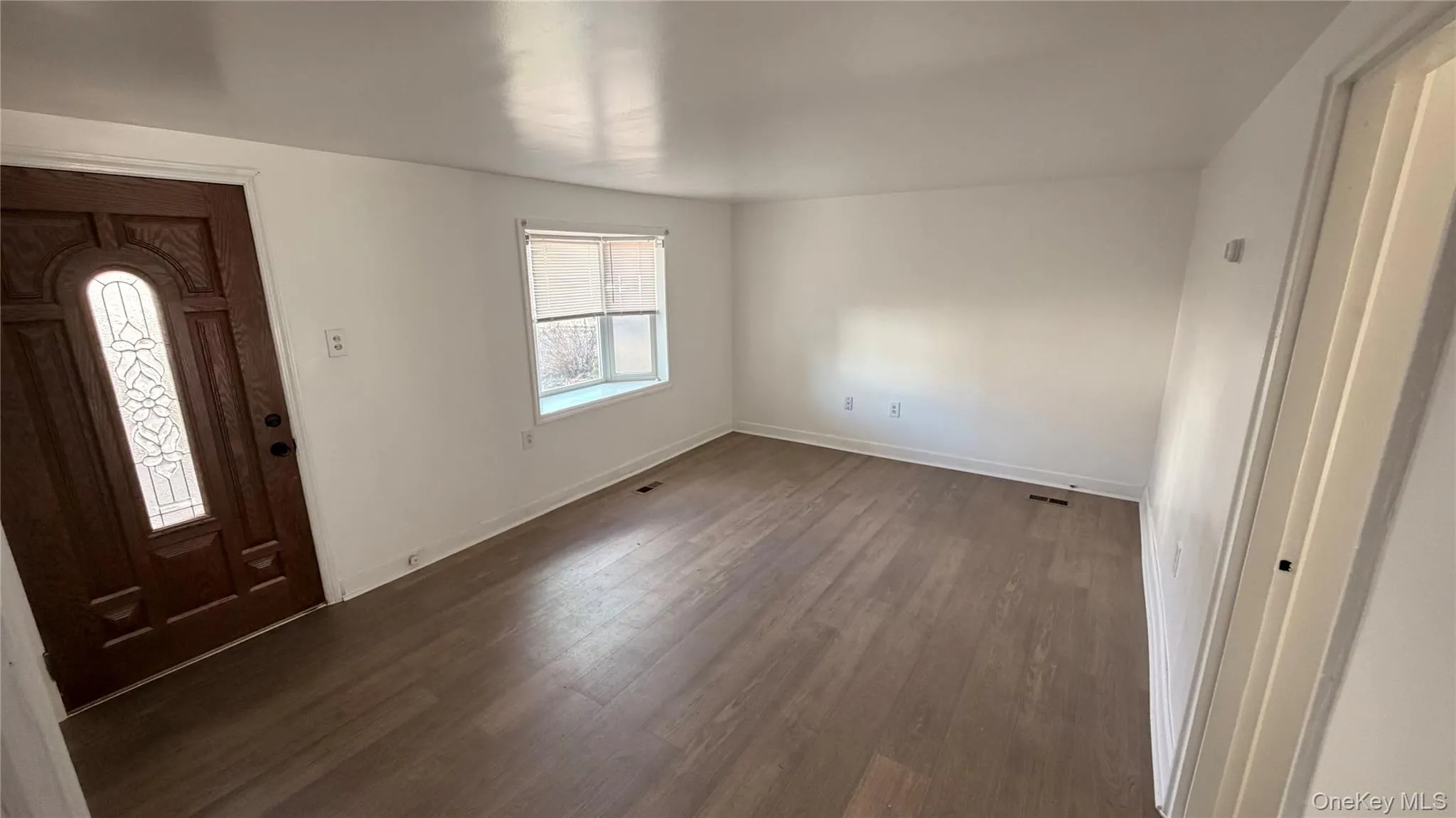 31 Wayne Avenue, Haverstraw, NY, 3 Bedrooms Bedrooms, 5 Rooms Rooms,2 BathroomsBathrooms,Residential Lease,For Rent,Wayne,0,973245 31 Wayne Avenue, Haverstraw, NY, 3 Bedrooms Bedrooms, 5 Rooms Rooms,2 BathroomsBathrooms,Residential Lease,For Rent,Wayne,0,973245