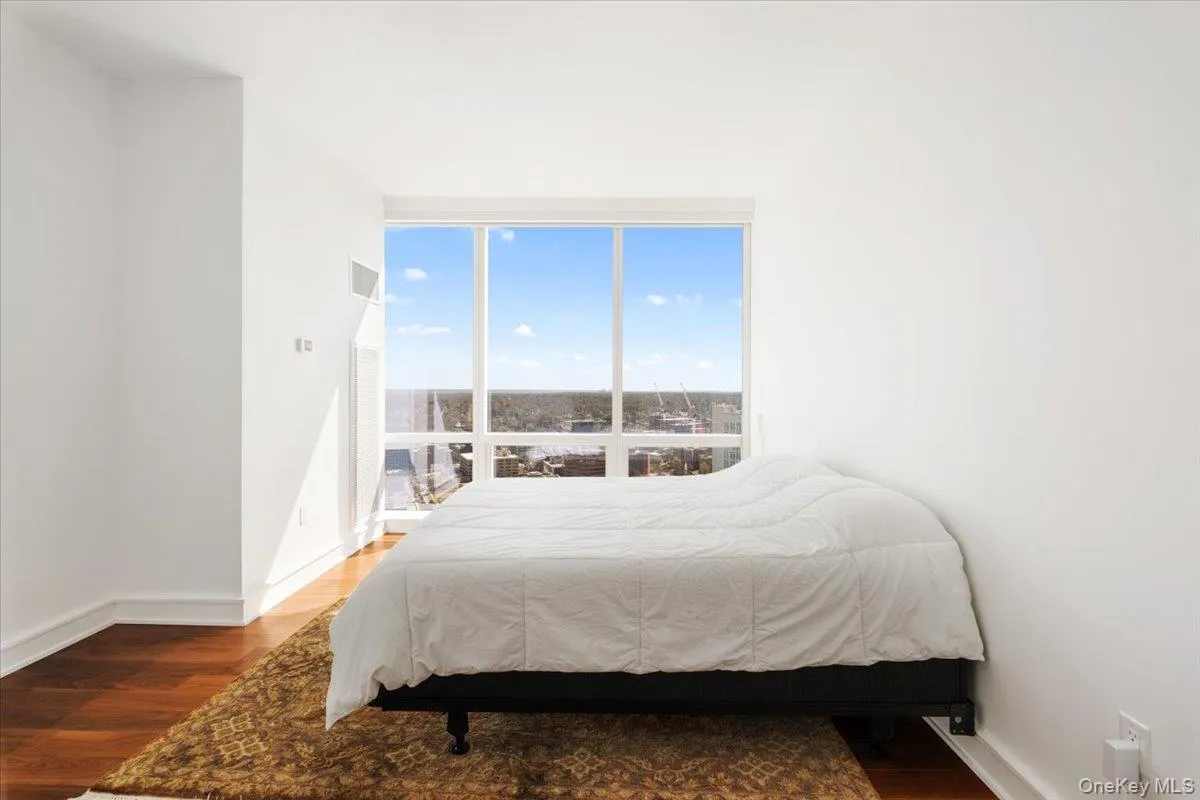 5 Renaissance Square, White Plains, NY, 2 Bedrooms Bedrooms, 7 Rooms Rooms,2 BathroomsBathrooms,Residential,For Rent,Renaissance,0,973253 5 Renaissance Square, White Plains, NY, 2 Bedrooms Bedrooms, 7 Rooms Rooms,2 BathroomsBathrooms,Residential,For Rent,Renaissance,0,973253