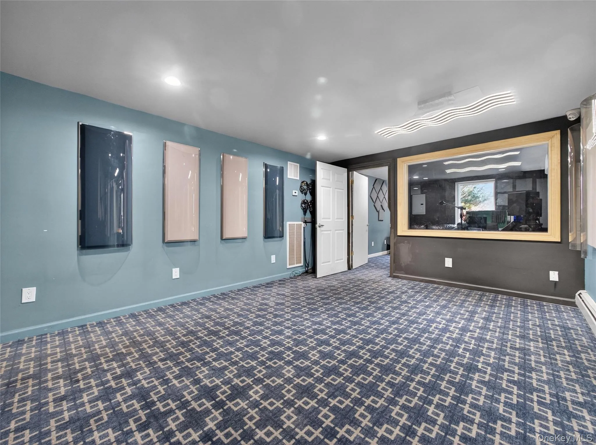 15 Victoria Drive, Ramapo, NY, 7 Bedrooms Bedrooms, 11 Rooms Rooms,3 BathroomsBathrooms,Residential,For Rent,Victoria,0,973254 15 Victoria Drive, Ramapo, NY, 7 Bedrooms Bedrooms, 11 Rooms Rooms,3 BathroomsBathrooms,Residential,For Rent,Victoria,0,973254