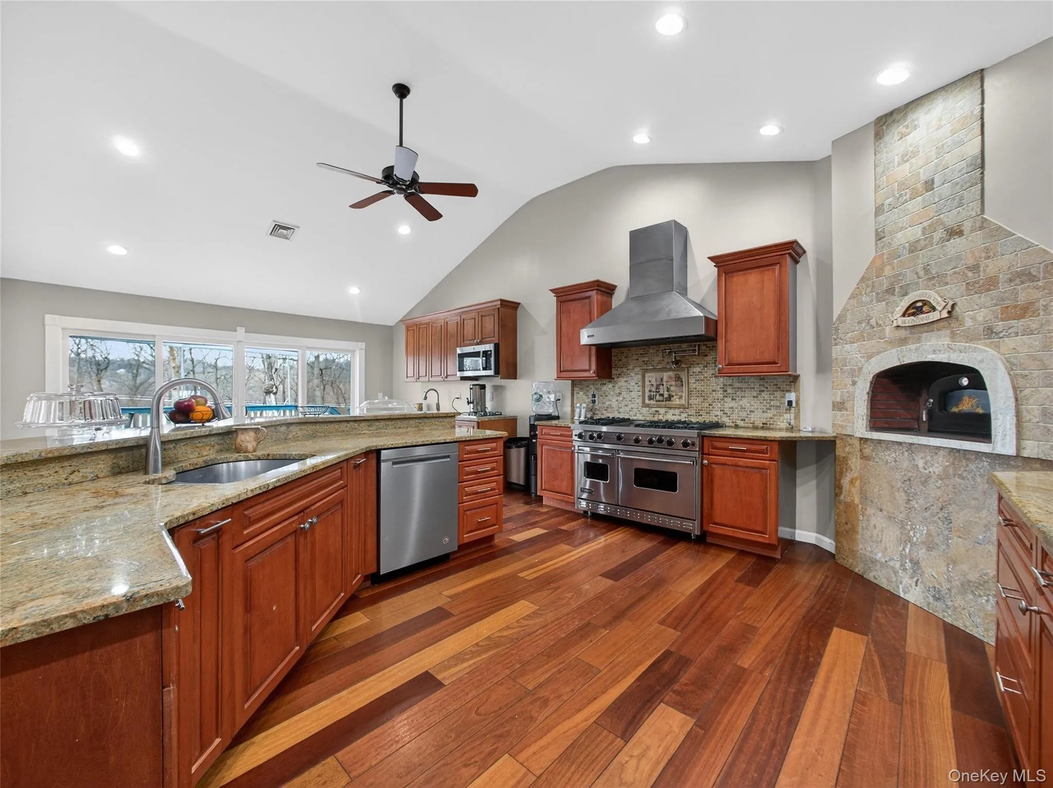 15 Victoria Drive, Ramapo, NY, 7 Bedrooms Bedrooms, 11 Rooms Rooms,3 BathroomsBathrooms,Residential,For Rent,Victoria,0,973254 15 Victoria Drive, Ramapo, NY, 7 Bedrooms Bedrooms, 11 Rooms Rooms,3 BathroomsBathrooms,Residential,For Rent,Victoria,0,973254