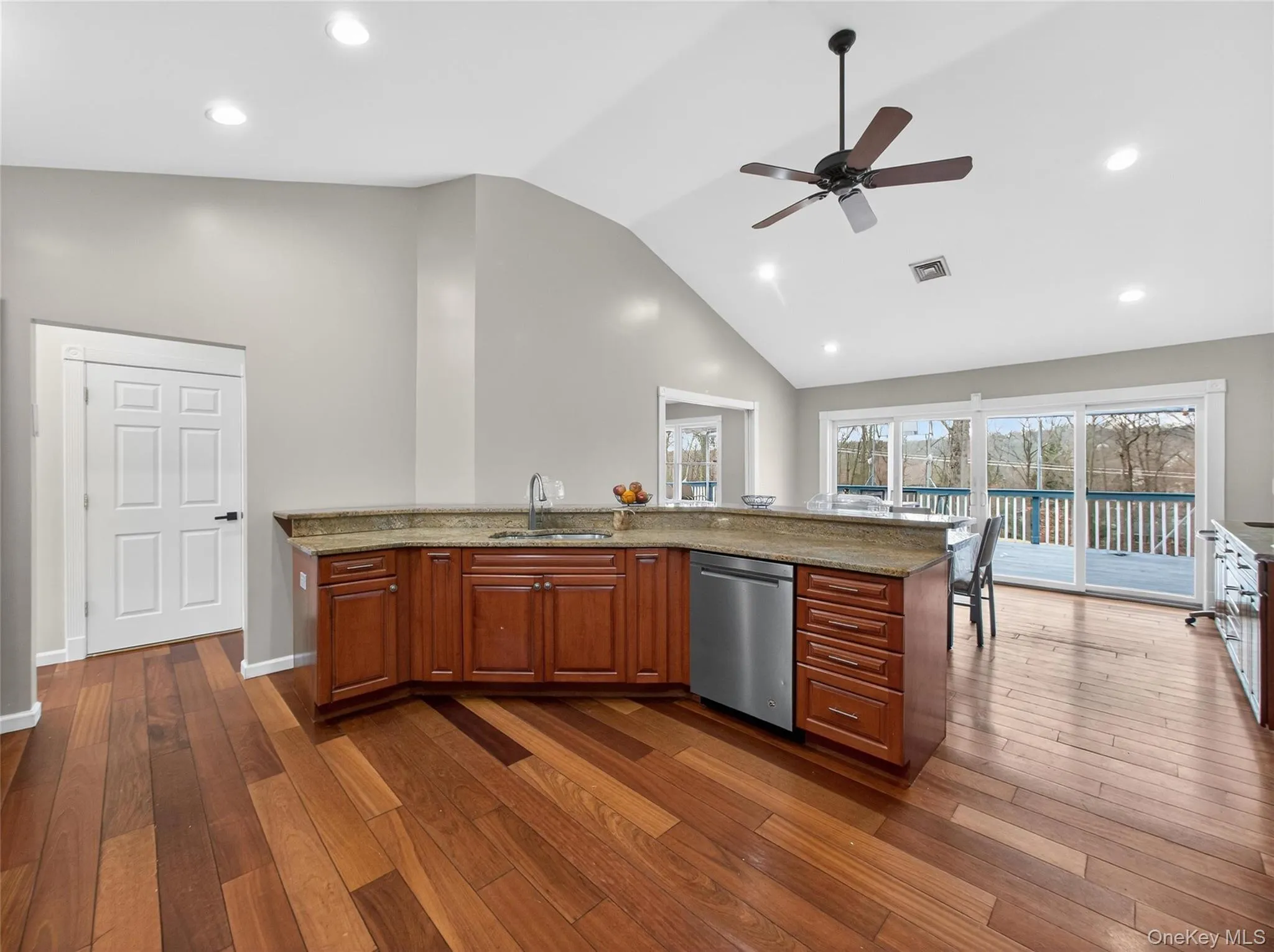 15 Victoria Drive, Ramapo, NY, 7 Bedrooms Bedrooms, 11 Rooms Rooms,3 BathroomsBathrooms,Residential,For Rent,Victoria,0,973254 15 Victoria Drive, Ramapo, NY, 7 Bedrooms Bedrooms, 11 Rooms Rooms,3 BathroomsBathrooms,Residential,For Rent,Victoria,0,973254