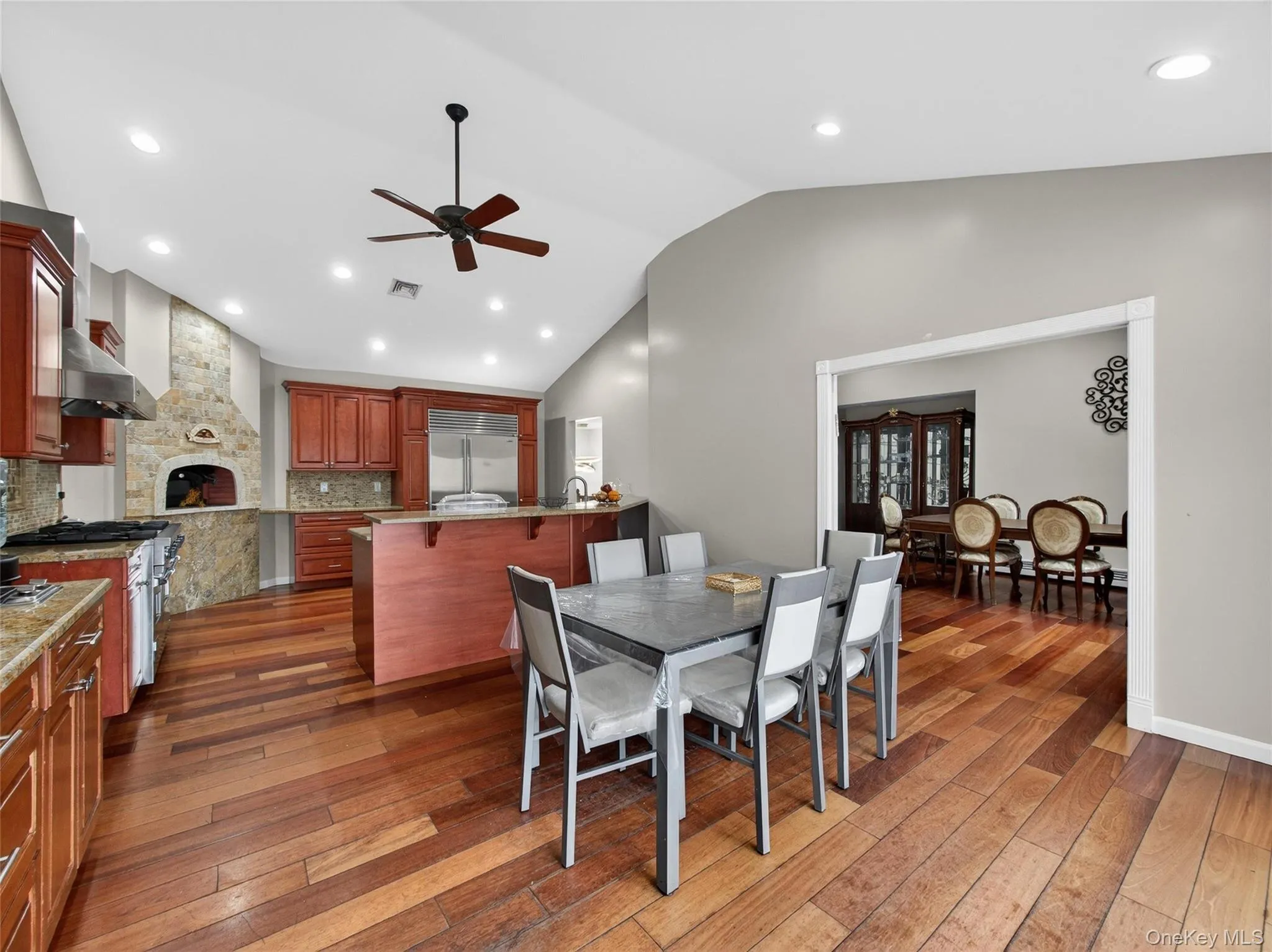 15 Victoria Drive, Ramapo, NY, 7 Bedrooms Bedrooms, 11 Rooms Rooms,3 BathroomsBathrooms,Residential,For Rent,Victoria,0,973254 15 Victoria Drive, Ramapo, NY, 7 Bedrooms Bedrooms, 11 Rooms Rooms,3 BathroomsBathrooms,Residential,For Rent,Victoria,0,973254