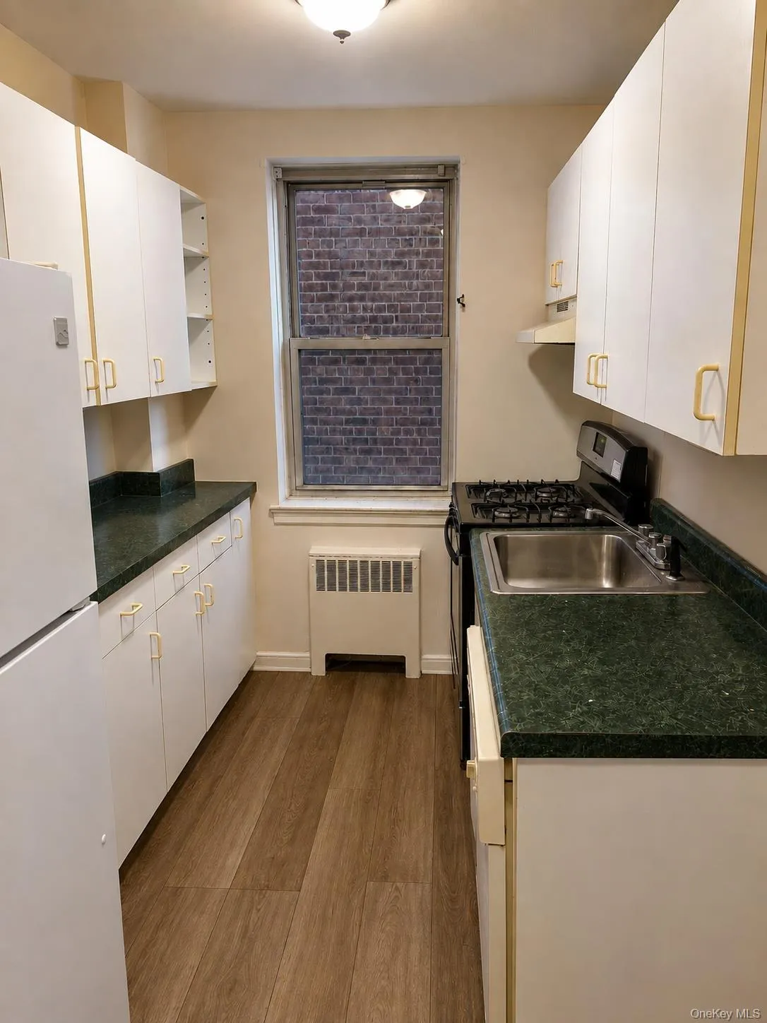 485 Bronx River Road, Yonkers, NY, 1 Bedroom Bedrooms, 3 Rooms Rooms,1 BathroomBathrooms,Residential,For Rent,Bronx River,0,973262 485 Bronx River Road, Yonkers, NY, 1 Bedroom Bedrooms, 3 Rooms Rooms,1 BathroomBathrooms,Residential,For Rent,Bronx River,0,973262