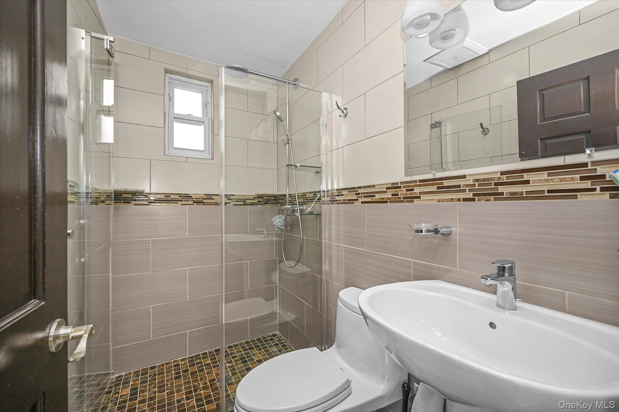 8516 Abingdon Road, New York, NY, 4 Bedrooms Bedrooms, 10 Rooms Rooms,4 BathroomsBathrooms,Residential Lease,For Rent,Abingdon,0,973280 8516 Abingdon Road, New York, NY, 4 Bedrooms Bedrooms, 10 Rooms Rooms,4 BathroomsBathrooms,Residential Lease,For Rent,Abingdon,0,973280