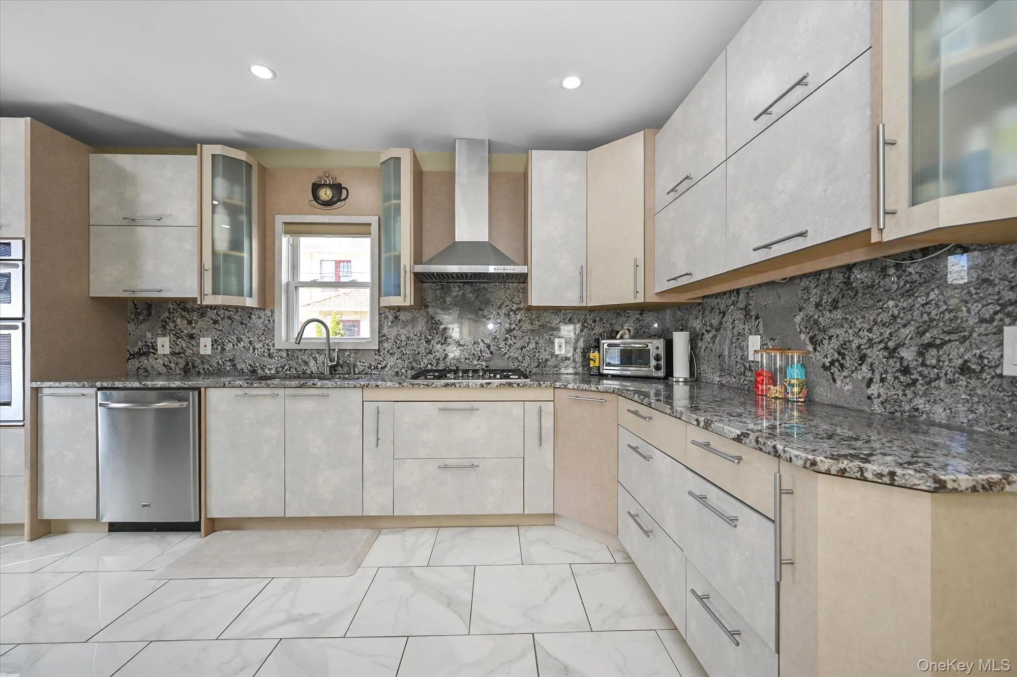 8516 Abingdon Road, New York, NY, 4 Bedrooms Bedrooms, 10 Rooms Rooms,4 BathroomsBathrooms,Residential Lease,For Rent,Abingdon,0,973280 8516 Abingdon Road, New York, NY, 4 Bedrooms Bedrooms, 10 Rooms Rooms,4 BathroomsBathrooms,Residential Lease,For Rent,Abingdon,0,973280