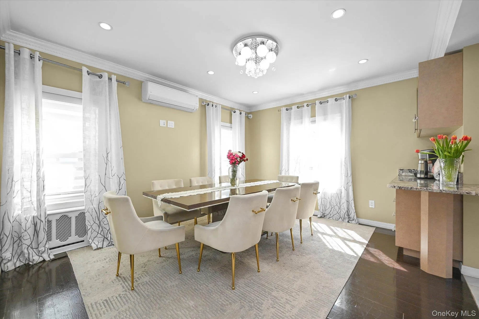 8516 Abingdon Road, New York, NY, 4 Bedrooms Bedrooms, 10 Rooms Rooms,4 BathroomsBathrooms,Residential Lease,For Rent,Abingdon,0,973280 8516 Abingdon Road, New York, NY, 4 Bedrooms Bedrooms, 10 Rooms Rooms,4 BathroomsBathrooms,Residential Lease,For Rent,Abingdon,0,973280