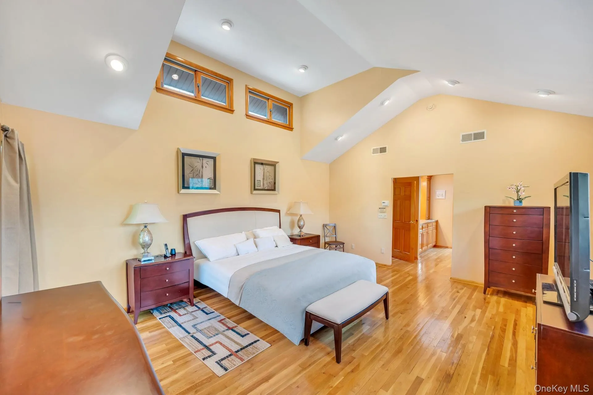 9 Artisan Avenue, Huntington, NY, 5 Bedrooms Bedrooms, 12 Rooms Rooms,3 BathroomsBathrooms,Residential,For Rent,Artisan,0,973281 9 Artisan Avenue, Huntington, NY, 5 Bedrooms Bedrooms, 12 Rooms Rooms,3 BathroomsBathrooms,Residential,For Rent,Artisan,0,973281