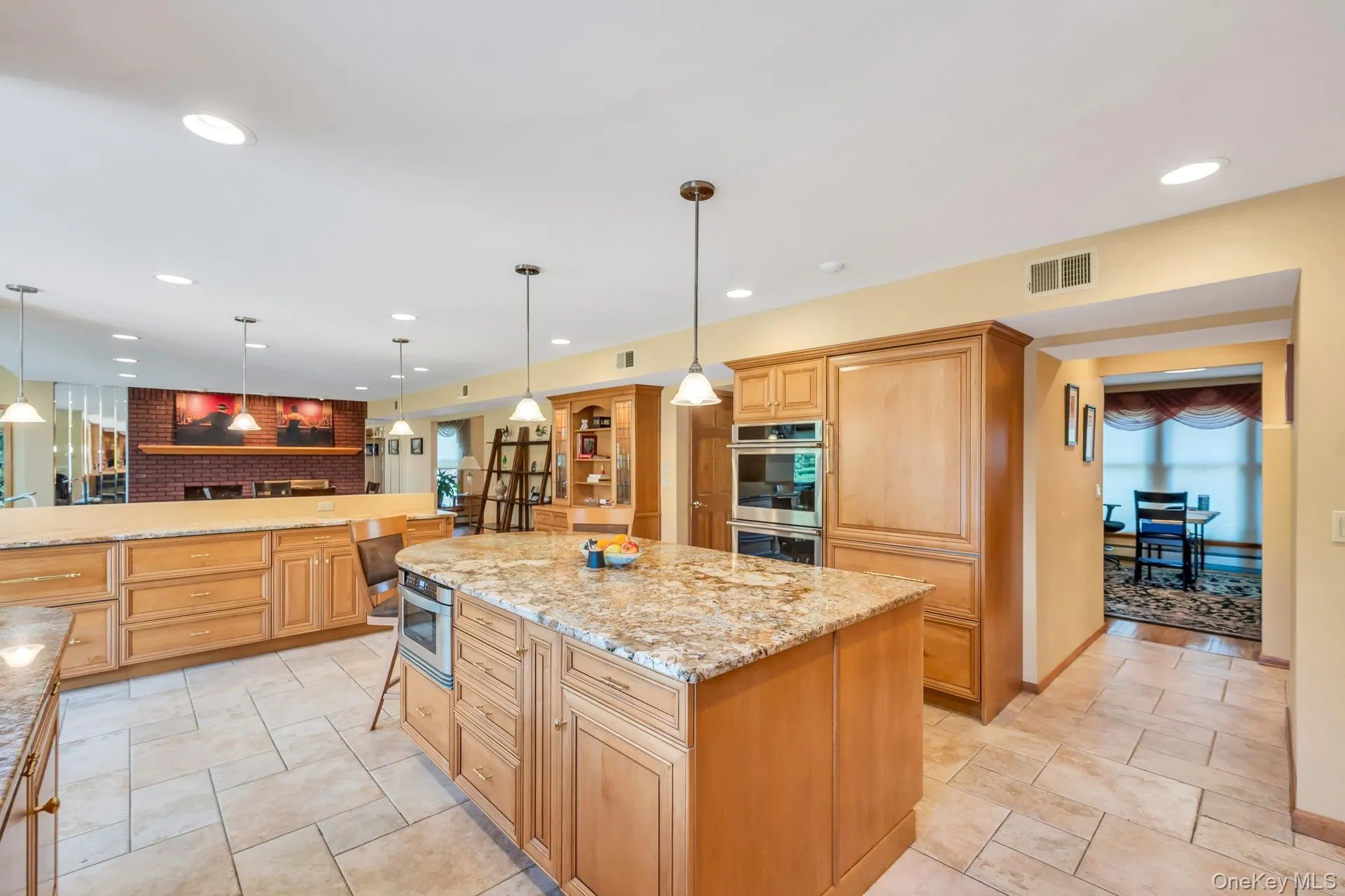 9 Artisan Avenue, Huntington, NY, 5 Bedrooms Bedrooms, 12 Rooms Rooms,3 BathroomsBathrooms,Residential,For Rent,Artisan,0,973281 9 Artisan Avenue, Huntington, NY, 5 Bedrooms Bedrooms, 12 Rooms Rooms,3 BathroomsBathrooms,Residential,For Rent,Artisan,0,973281