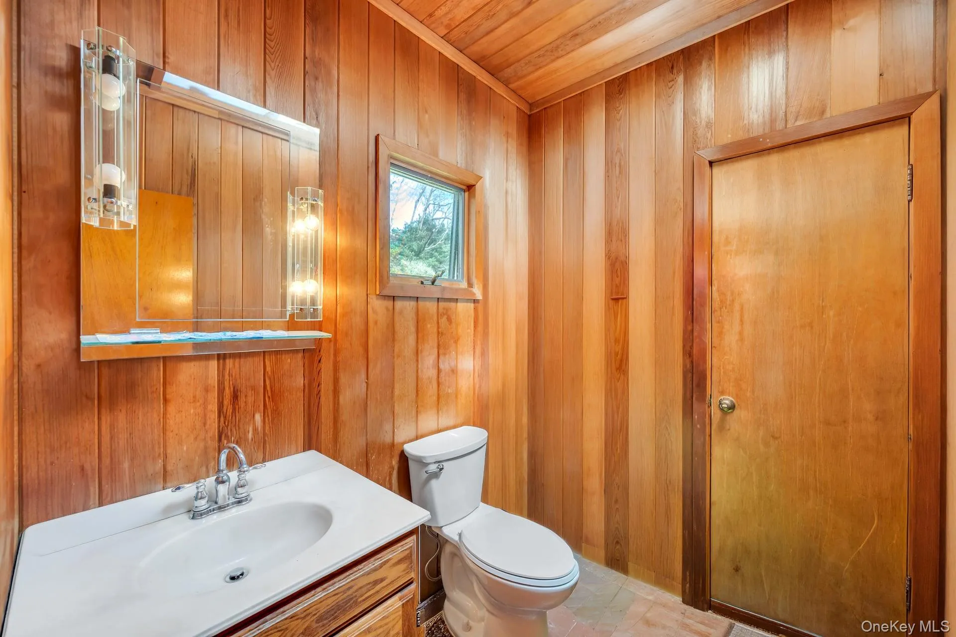 9 Artisan Avenue, Huntington, NY, 5 Bedrooms Bedrooms, 12 Rooms Rooms,3 BathroomsBathrooms,Residential,For Rent,Artisan,0,973281 9 Artisan Avenue, Huntington, NY, 5 Bedrooms Bedrooms, 12 Rooms Rooms,3 BathroomsBathrooms,Residential,For Rent,Artisan,0,973281