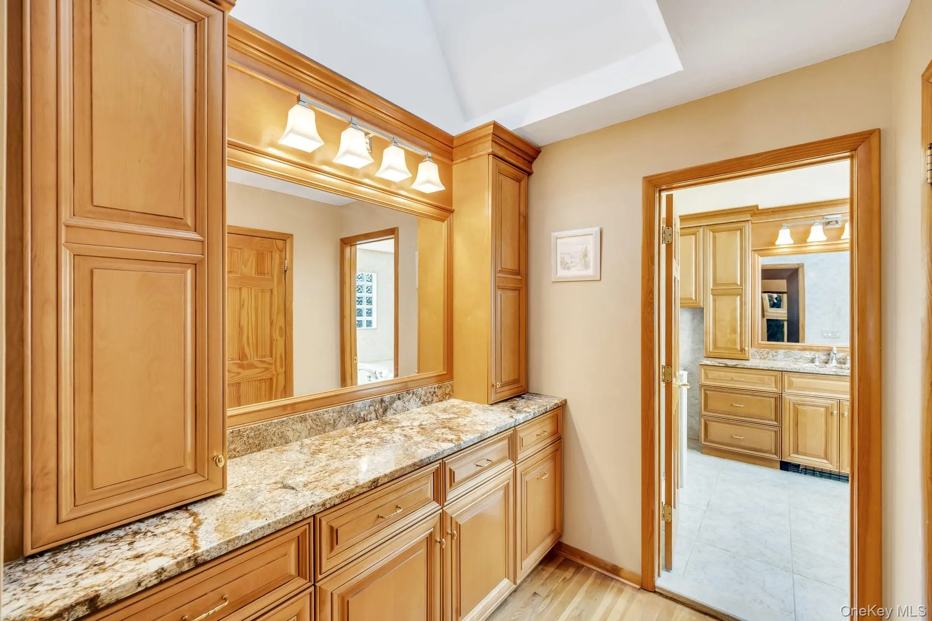 9 Artisan Avenue, Huntington, NY, 5 Bedrooms Bedrooms, 12 Rooms Rooms,3 BathroomsBathrooms,Residential,For Rent,Artisan,0,973281 9 Artisan Avenue, Huntington, NY, 5 Bedrooms Bedrooms, 12 Rooms Rooms,3 BathroomsBathrooms,Residential,For Rent,Artisan,0,973281