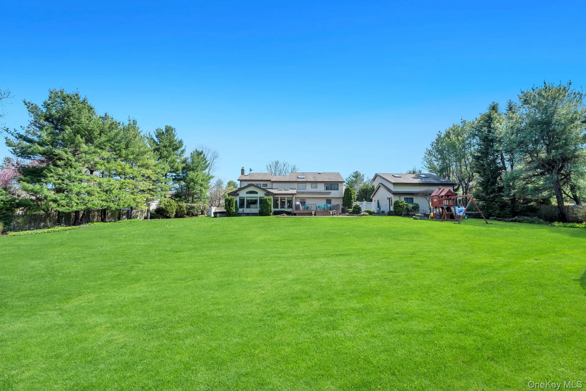 9 Artisan Avenue, Huntington, NY, 5 Bedrooms Bedrooms, 12 Rooms Rooms,3 BathroomsBathrooms,Residential,For Rent,Artisan,0,973281 9 Artisan Avenue, Huntington, NY, 5 Bedrooms Bedrooms, 12 Rooms Rooms,3 BathroomsBathrooms,Residential,For Rent,Artisan,0,973281