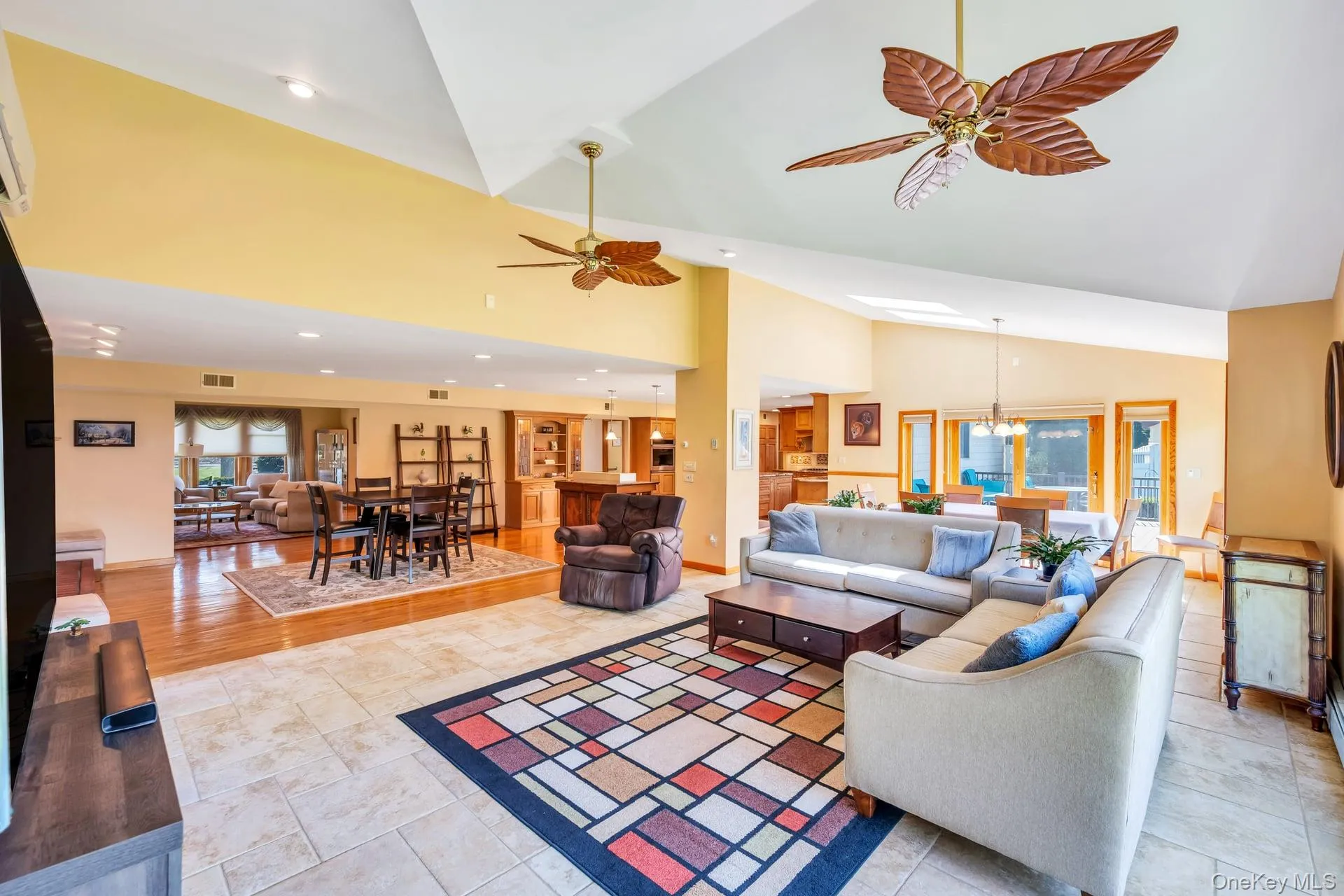 9 Artisan Avenue, Huntington, NY, 5 Bedrooms Bedrooms, 12 Rooms Rooms,3 BathroomsBathrooms,Residential,For Rent,Artisan,0,973281 9 Artisan Avenue, Huntington, NY, 5 Bedrooms Bedrooms, 12 Rooms Rooms,3 BathroomsBathrooms,Residential,For Rent,Artisan,0,973281
