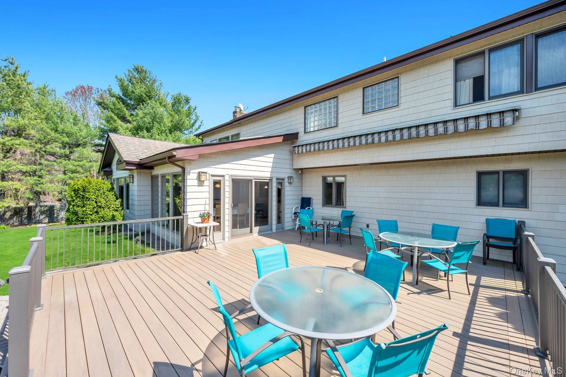 9 Artisan Avenue, Huntington, NY, 5 Bedrooms Bedrooms, 12 Rooms Rooms,3 BathroomsBathrooms,Residential,For Rent,Artisan,0,973281 9 Artisan Avenue, Huntington, NY, 5 Bedrooms Bedrooms, 12 Rooms Rooms,3 BathroomsBathrooms,Residential,For Rent,Artisan,0,973281