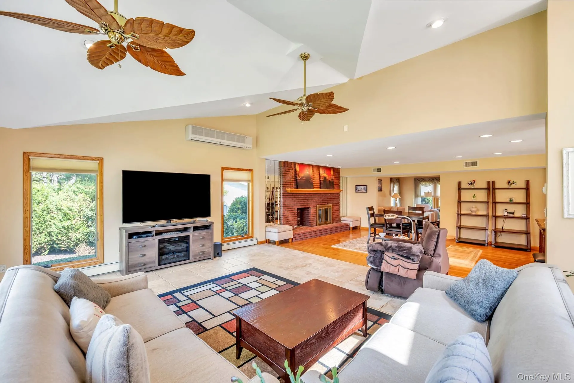 9 Artisan Avenue, Huntington, NY, 5 Bedrooms Bedrooms, 12 Rooms Rooms,3 BathroomsBathrooms,Residential,For Rent,Artisan,0,973281 9 Artisan Avenue, Huntington, NY, 5 Bedrooms Bedrooms, 12 Rooms Rooms,3 BathroomsBathrooms,Residential,For Rent,Artisan,0,973281