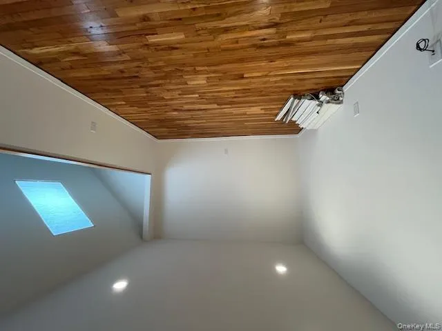 42 Sintsink Drive, North Hempstead, NY, 2 Bedrooms Bedrooms, 5 Rooms Rooms,2 BathroomsBathrooms,Residential Lease,For Rent,Sintsink,0,973282 42 Sintsink Drive, North Hempstead, NY, 2 Bedrooms Bedrooms, 5 Rooms Rooms,2 BathroomsBathrooms,Residential Lease,For Rent,Sintsink,0,973282