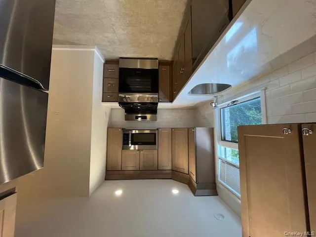 42 Sintsink Drive, North Hempstead, NY, 2 Bedrooms Bedrooms, 5 Rooms Rooms,2 BathroomsBathrooms,Residential Lease,For Rent,Sintsink,0,973282 42 Sintsink Drive, North Hempstead, NY, 2 Bedrooms Bedrooms, 5 Rooms Rooms,2 BathroomsBathrooms,Residential Lease,For Rent,Sintsink,0,973282