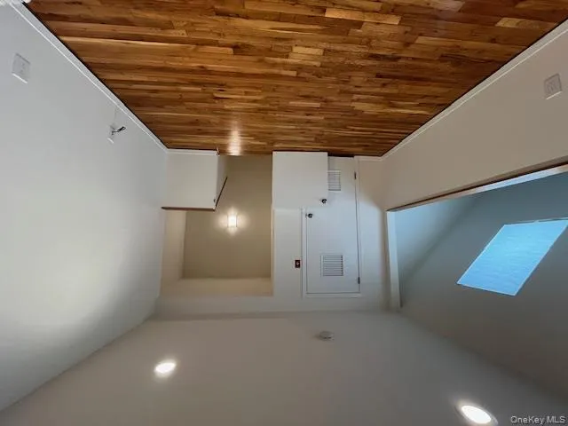 42 Sintsink Drive, North Hempstead, NY, 2 Bedrooms Bedrooms, 5 Rooms Rooms,2 BathroomsBathrooms,Residential Lease,For Rent,Sintsink,0,973282 42 Sintsink Drive, North Hempstead, NY, 2 Bedrooms Bedrooms, 5 Rooms Rooms,2 BathroomsBathrooms,Residential Lease,For Rent,Sintsink,0,973282