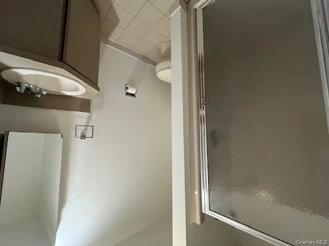 42 Sintsink Drive, North Hempstead, NY, 2 Bedrooms Bedrooms, 5 Rooms Rooms,2 BathroomsBathrooms,Residential Lease,For Rent,Sintsink,0,973282 42 Sintsink Drive, North Hempstead, NY, 2 Bedrooms Bedrooms, 5 Rooms Rooms,2 BathroomsBathrooms,Residential Lease,For Rent,Sintsink,0,973282