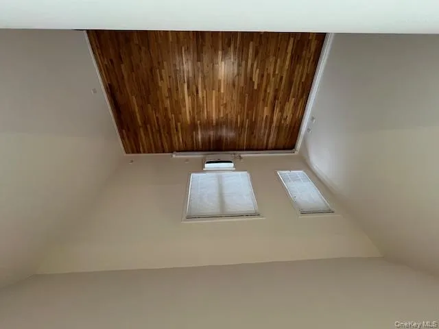 42 Sintsink Drive, North Hempstead, NY, 2 Bedrooms Bedrooms, 5 Rooms Rooms,2 BathroomsBathrooms,Residential Lease,For Rent,Sintsink,0,973282 42 Sintsink Drive, North Hempstead, NY, 2 Bedrooms Bedrooms, 5 Rooms Rooms,2 BathroomsBathrooms,Residential Lease,For Rent,Sintsink,0,973282