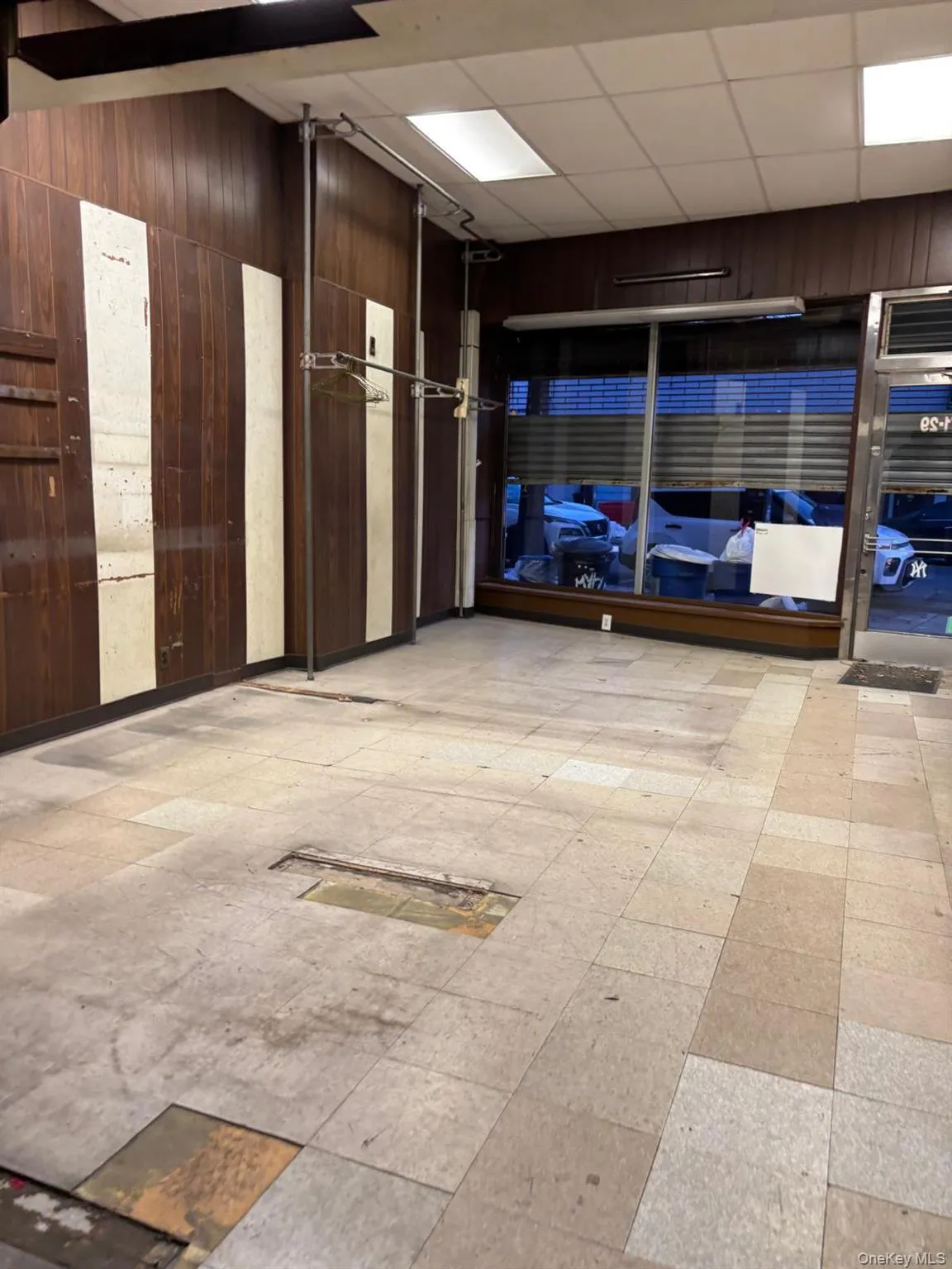 71-29 Myrtle Avenue, New York, NY, ,Commercial Lease,For Rent,Myrtle,0,973283 71-29 Myrtle Avenue, New York, NY, ,Commercial Lease,For Rent,Myrtle,0,973283
