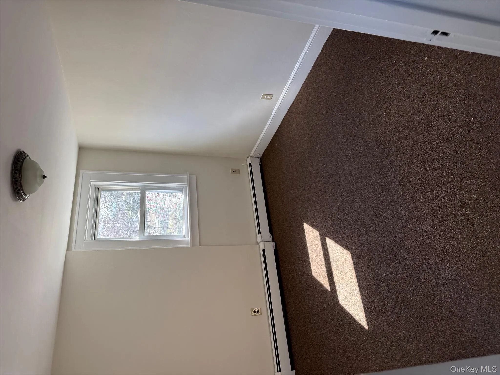 298 Middletown Road, Clarkstown, NY, 1 Bedroom Bedrooms, 4 Rooms Rooms,1 BathroomBathrooms,Residential Lease,For Rent,Middletown,0,973290 298 Middletown Road, Clarkstown, NY, 1 Bedroom Bedrooms, 4 Rooms Rooms,1 BathroomBathrooms,Residential Lease,For Rent,Middletown,0,973290