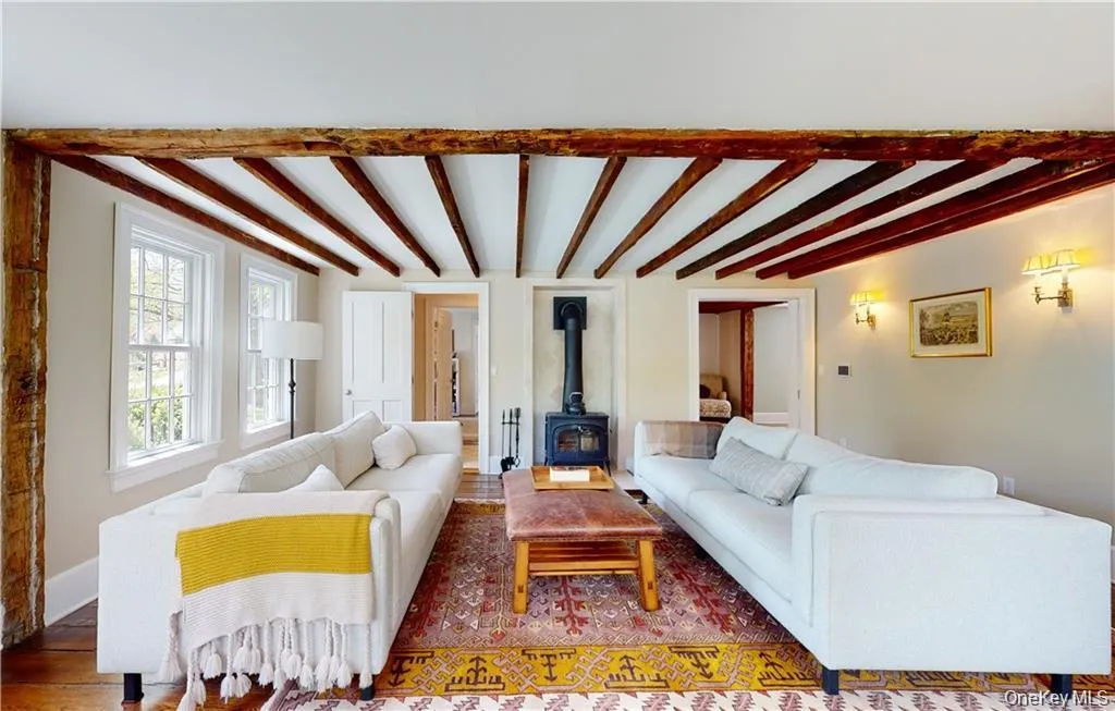 25 East Street, Lewisboro, NY, 4 Bedrooms Bedrooms, 10 Rooms Rooms,3 BathroomsBathrooms,Residential Lease,For Rent,East,0,973316 25 East Street, Lewisboro, NY, 4 Bedrooms Bedrooms, 10 Rooms Rooms,3 BathroomsBathrooms,Residential Lease,For Rent,East,0,973316