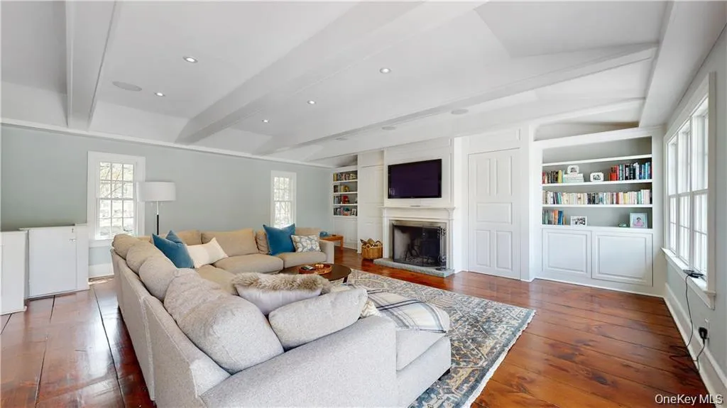 25 East Street, Lewisboro, NY, 4 Bedrooms Bedrooms, 10 Rooms Rooms,3 BathroomsBathrooms,Residential Lease,For Rent,East,0,973316 25 East Street, Lewisboro, NY, 4 Bedrooms Bedrooms, 10 Rooms Rooms,3 BathroomsBathrooms,Residential Lease,For Rent,East,0,973316