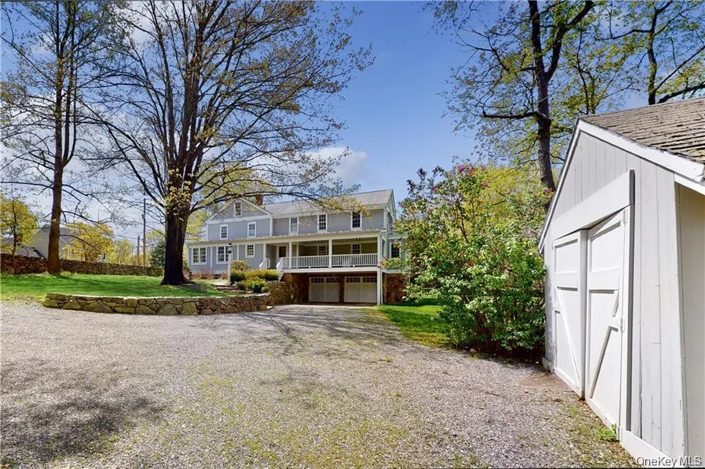 25 East Street, Lewisboro, NY, 4 Bedrooms Bedrooms, 10 Rooms Rooms,3 BathroomsBathrooms,Residential Lease,For Rent,East,0,973316 25 East Street, Lewisboro, NY, 4 Bedrooms Bedrooms, 10 Rooms Rooms,3 BathroomsBathrooms,Residential Lease,For Rent,East,0,973316