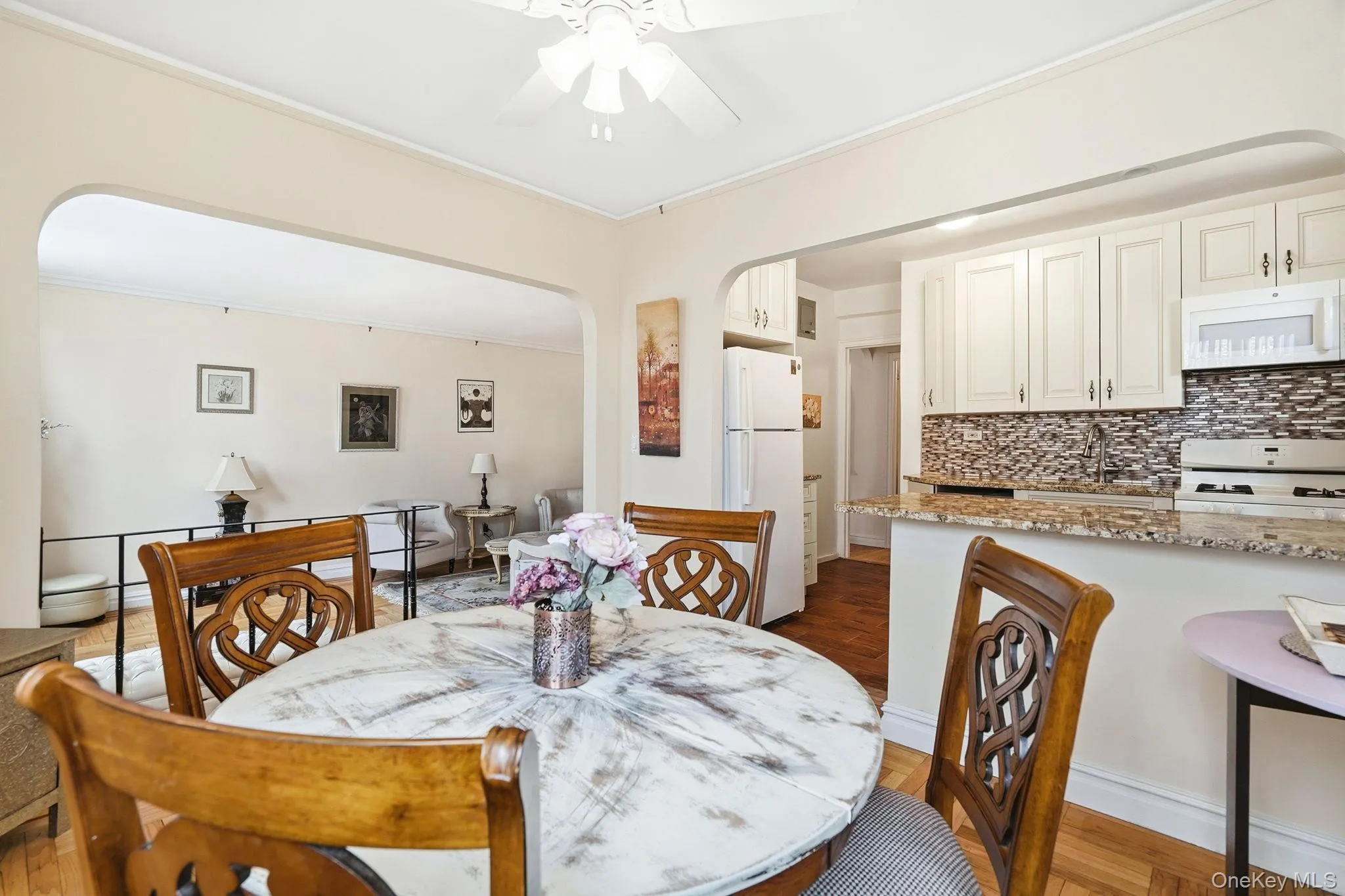 601 Pelham Parkway, New York, NY, 2 Bedrooms Bedrooms, 6 Rooms Rooms,2 BathroomsBathrooms,Residential,For Rent,Pelham,0,973351 601 Pelham Parkway, New York, NY, 2 Bedrooms Bedrooms, 6 Rooms Rooms,2 BathroomsBathrooms,Residential,For Rent,Pelham,0,973351