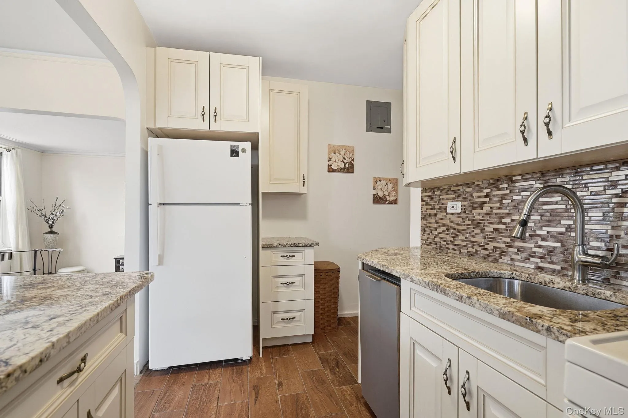 601 Pelham Parkway, New York, NY, 2 Bedrooms Bedrooms, 6 Rooms Rooms,2 BathroomsBathrooms,Residential,For Rent,Pelham,0,973351 601 Pelham Parkway, New York, NY, 2 Bedrooms Bedrooms, 6 Rooms Rooms,2 BathroomsBathrooms,Residential,For Rent,Pelham,0,973351