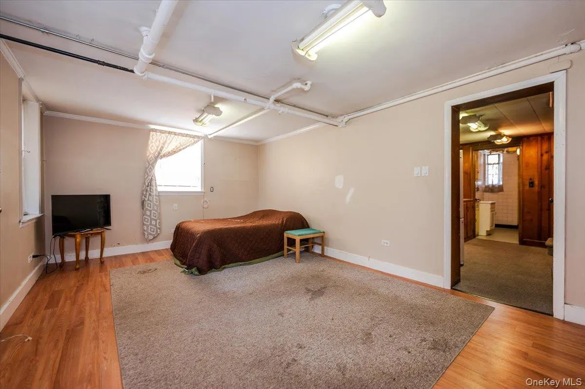 1776 Seminole Avenue, New York, NY, 4 Bedrooms Bedrooms, 8 Rooms Rooms,1 BathroomBathrooms,Residential,For Rent,Seminole,0,973363 1776 Seminole Avenue, New York, NY, 4 Bedrooms Bedrooms, 8 Rooms Rooms,1 BathroomBathrooms,Residential,For Rent,Seminole,0,973363